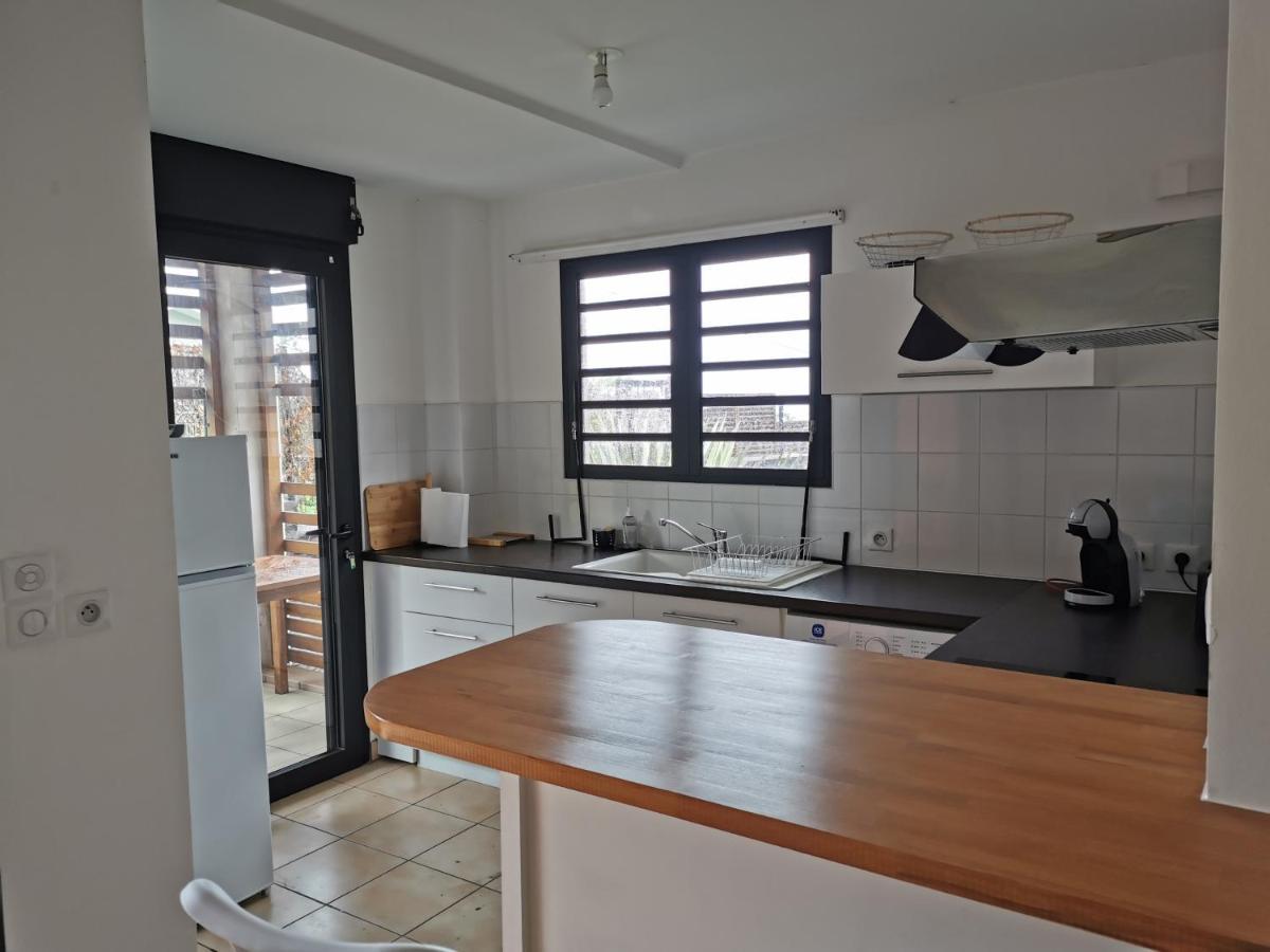 T2 A Saint Leu Centre & Lagon 4Pers Bagian luar foto