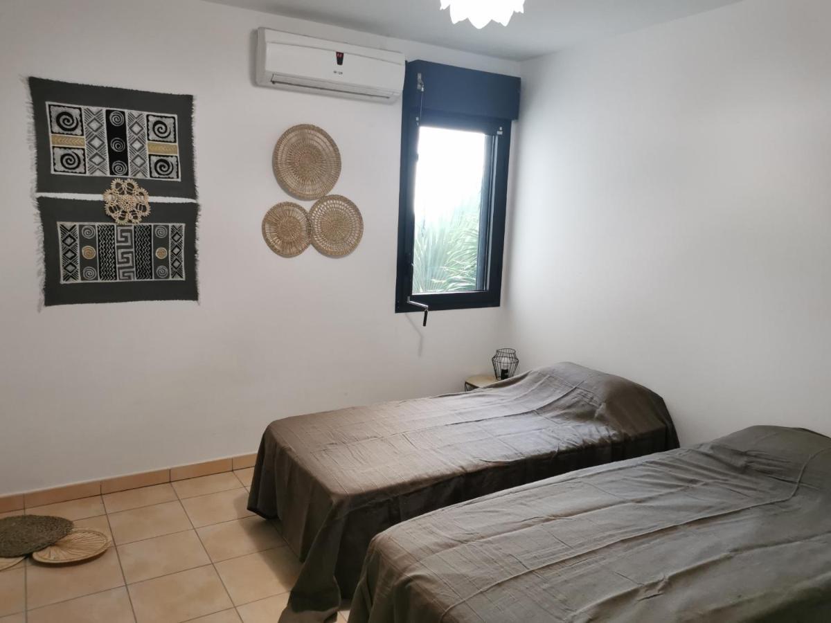 T2 A Saint Leu Centre & Lagon 4Pers Bagian luar foto