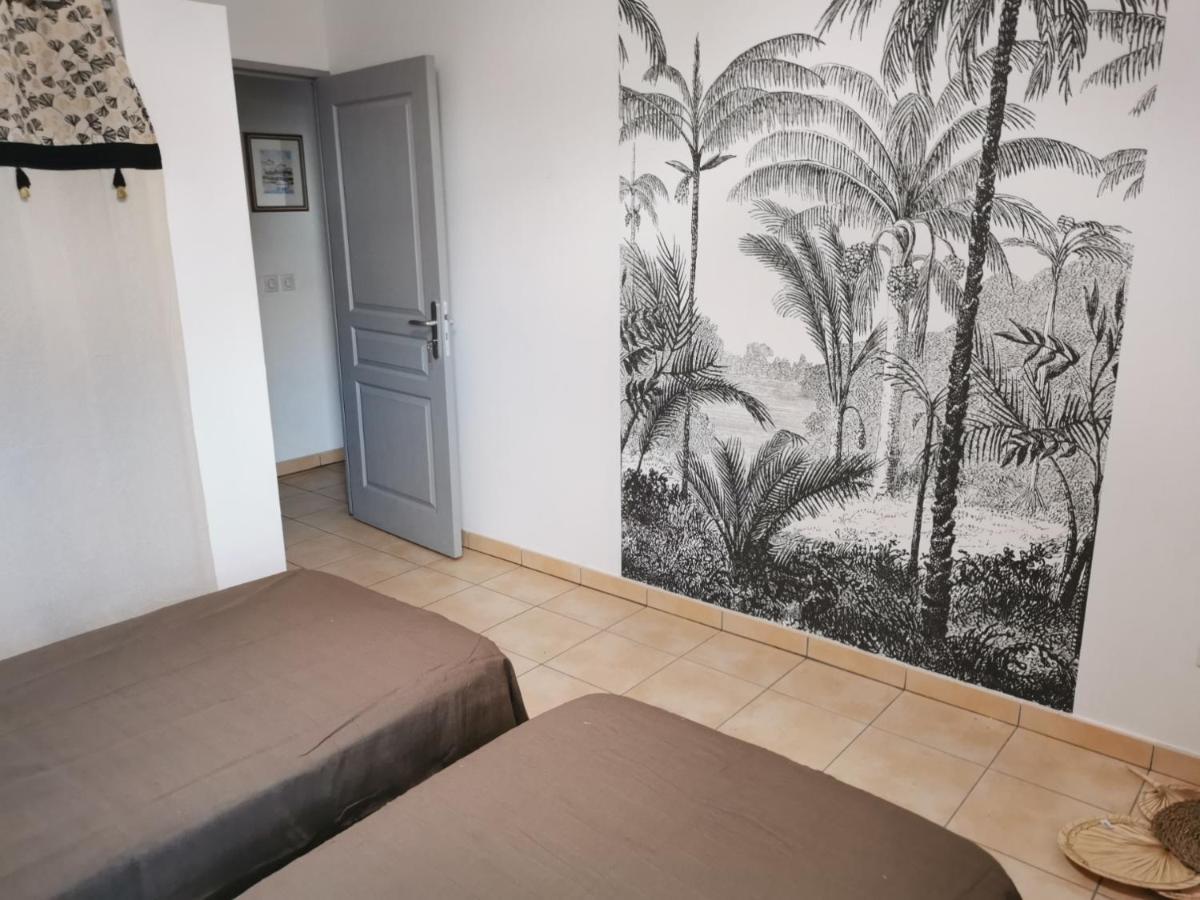 T2 A Saint Leu Centre & Lagon 4Pers Bagian luar foto